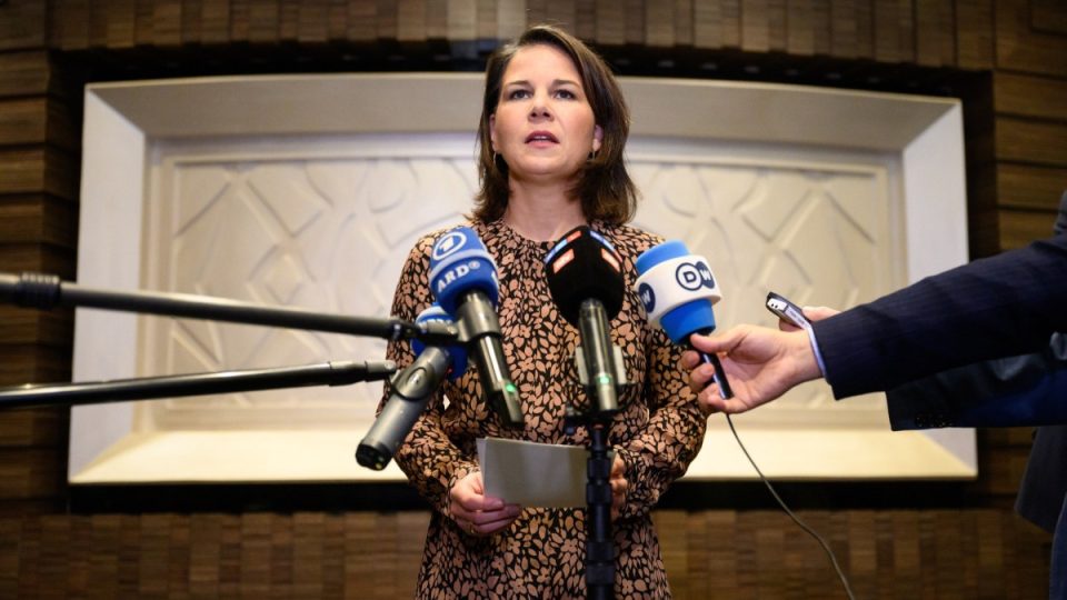 baerbock:-vendim-i-shpejte-per-furnizimin-e-ukraines-me-“taurus”