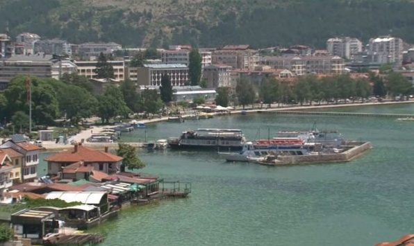 ​ohri-dhe-struga-po-humbasin-garen-turistike-me-shqiperine