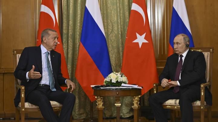 putin:-bashkepunimi-i-shumeanshem-midis-turqise-dhe-rusise-po-zhvillohet-me-sukses-ne-te-gjitha-fushat