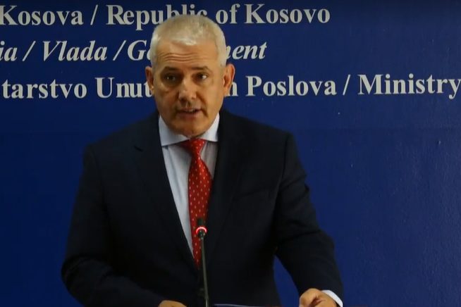 svecla:-policia-serbe-ka-arrestuar-drejtorin-e-administrates-se-komunes-se-leposaviqit