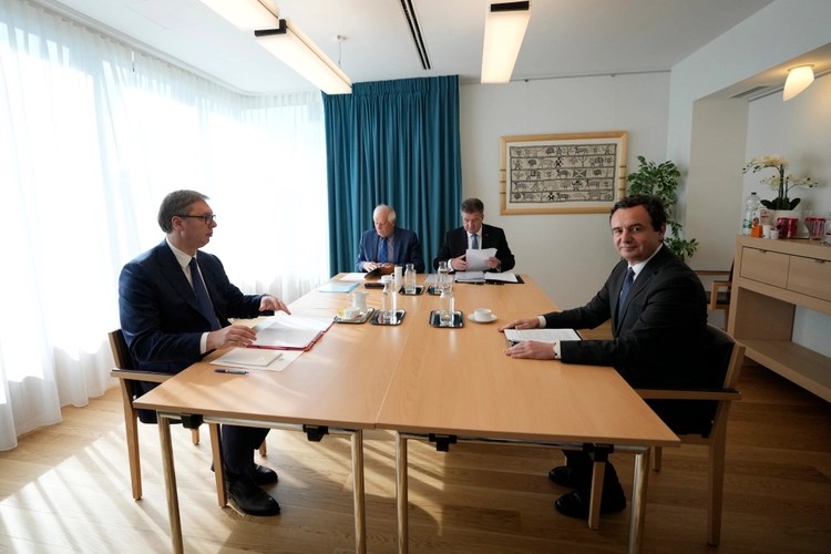 shba-ja-e-zhgenjyer-qe-s’u-arrit-perparim-ne-takimin-e-brukselit