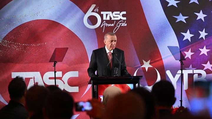 erdogan:-turqia-kundershton-sulmet-ndaj-vlerave-islame-ne-emer-te-lirise