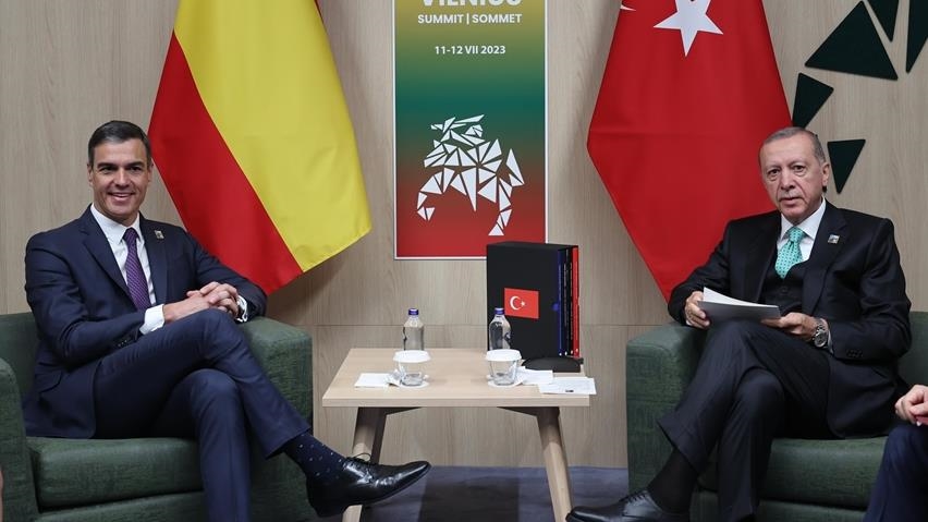 telefonate-erdogan-sanchez,-diskutohen-marredheniet-turqi-spanje-dhe-ceshtjet-rajonale-dhe-globale