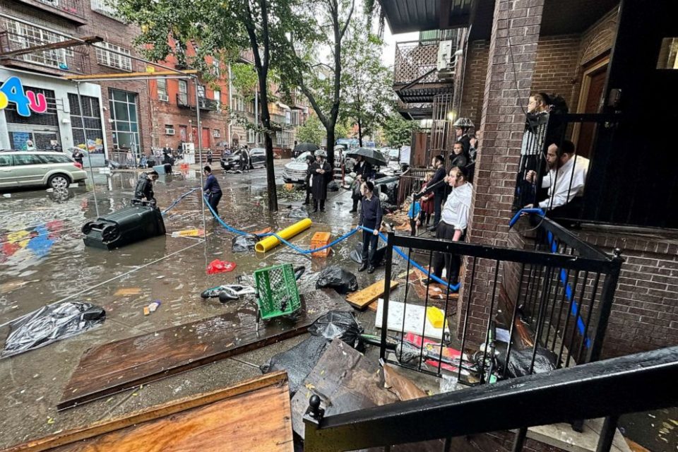 new-york-shpall-gjendjen-e-jashtezakonshme-si-pasoje-e-permbytjeve
