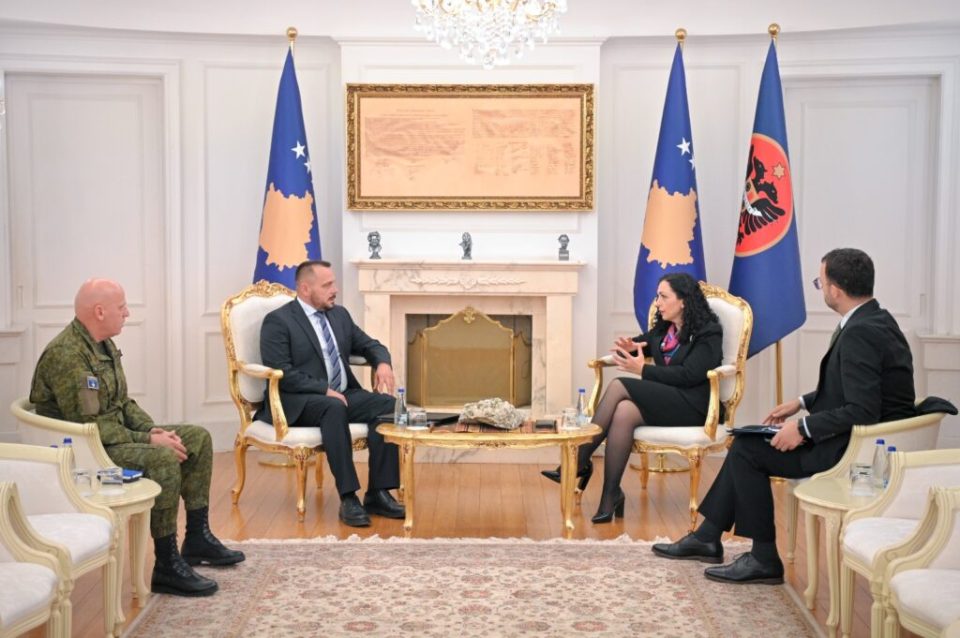 osmani-takon-maqedoncin-dhe-jasharin,-diskutojne-per-veprimet-e-serbise-ndaj-kosoves