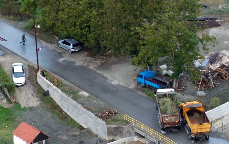 rasti-i-banjskes,-serish-bastisje-ne-veri