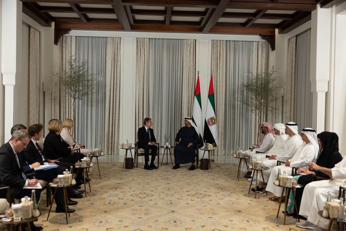 blinken-takohet-me-presidentin-e-emirateve-te-bashkuara-arabe
