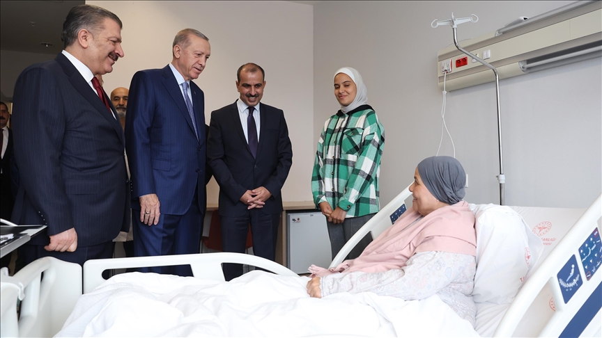 presidenti-erdogan-viziton-te-semuret-e-ardhur-nga-gaza