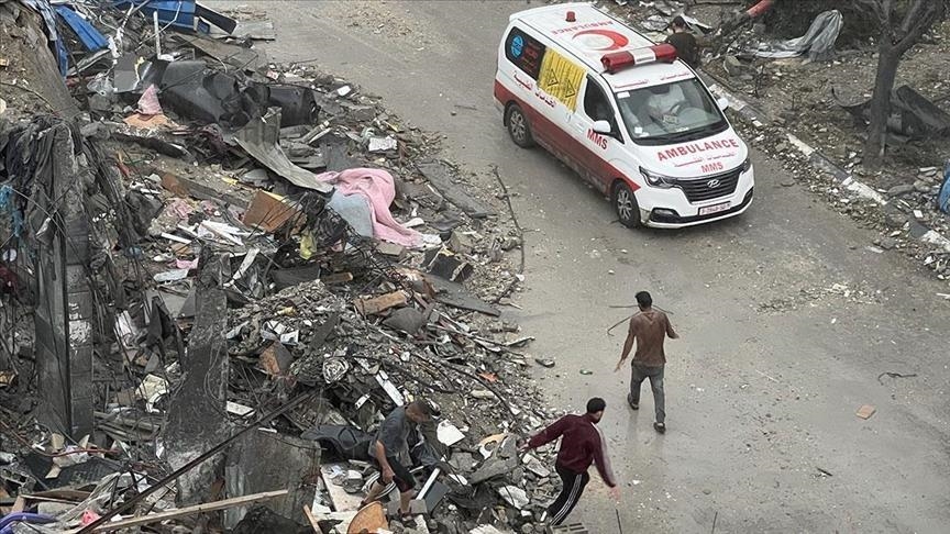 shfaqet-“momenti-i-fatkeqesise”-se-perjetuar-nga-civilet-ne-ambulance-gjate-sulmit-te-izraelit-ne-gaza-–-video