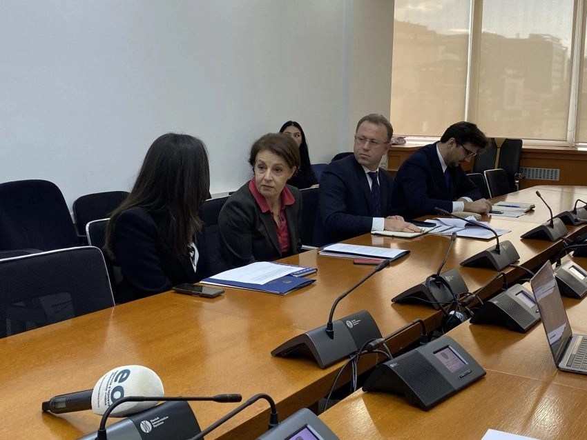 gervalla-per-ekspertin-e-jashtem-qe-paguhet-mbi-7000-euro:-shume-modeste