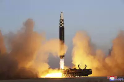 koreja-e-veriut-teston-nje-tjeter-rakete-balistike