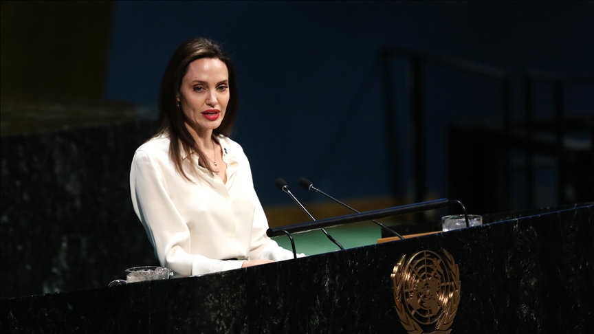 angelina-jolie-denon-padrejtesine-globale-–-video