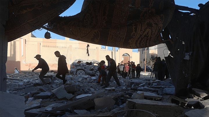 sulmohet-zona-perreth-spitalit-al-amal-ne-gaza,-vriten-10-palestineze