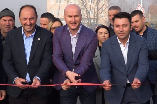 perurohet-rruga-transit-e-shtimes-qe-lidh-lipjanin,-ferizajn-dhe-prishtinen