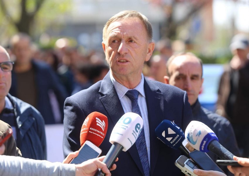 azemi:-punetoret-e-sektorit-privat-le-te-shkojne-kudo-qe-gjejne-me-mire