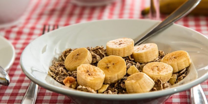 pse-nuk-preferohet-ngrenia-e-bananeve-ne-mengjes