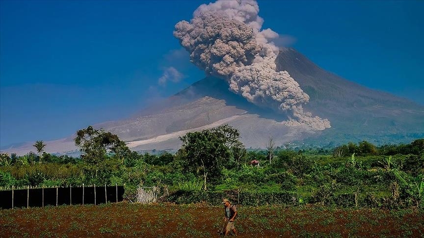 indonezi,-mijera-persona-evakuohen-per-shkak-te-shperthimeve-te-vullkanit