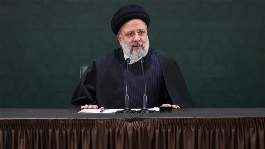 presidenti-iranian:-sulmi-izraelit-ndaj-keshilltareve-te-gardes-revolucionare-“nuk-do-te-mbetet-pa-pergjigje”