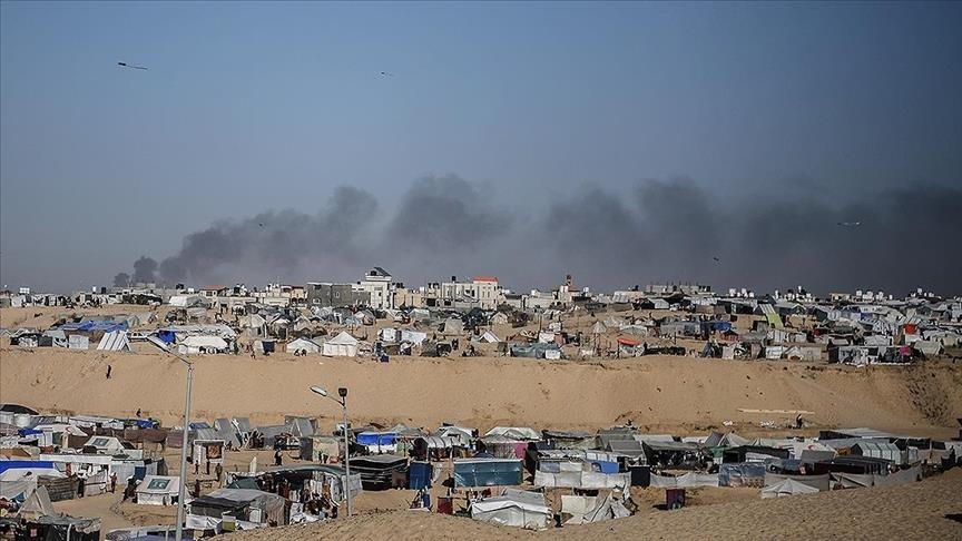 mijera-palestineze-po-migrojne-nga-khan-younis-ne-rajonin-rafah-per-shkak-te-sulmeve-izraelite