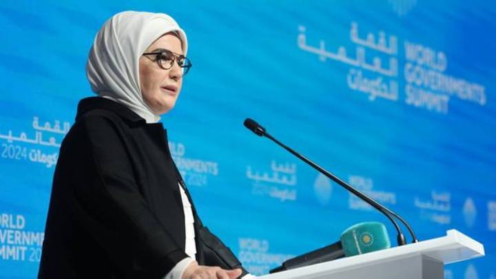 zonja-e-pare-turke-ben-thirrje-per-veprim-urgjent-per-te-mbrojtur-planetin