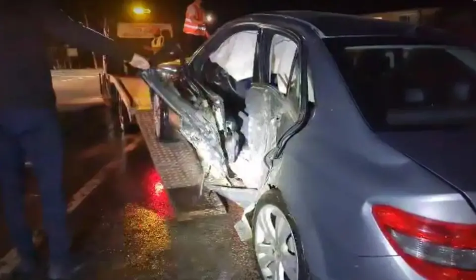 aksident-ne-kline,-nje-i-vdekur-e-tre-te-lenduar