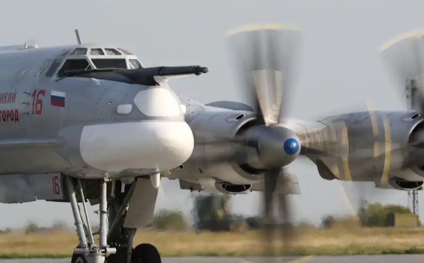 sulmohet-me-drone-baza-e-bombarduesve-strategjike-te-rusise