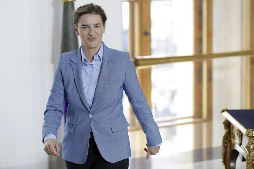 bernabiq-zgjidhet-kryetare-e-kuvendit-serb-pas-tri-dite-debatesh