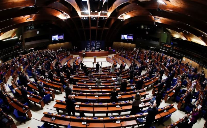 analiza/-pse-eshte-i-rendesishem-per-minoritetet-anetaresimi-i-kosoves-ne-keshillin-e-evropes?