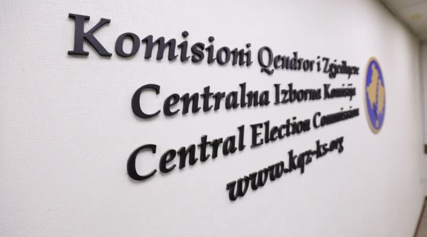 zgjedhjet-ne-veri-te-kosoves,-kqz-sqaron-proceduren-per-instalimin-e-kamerave-ne-qendrat-e-votimit