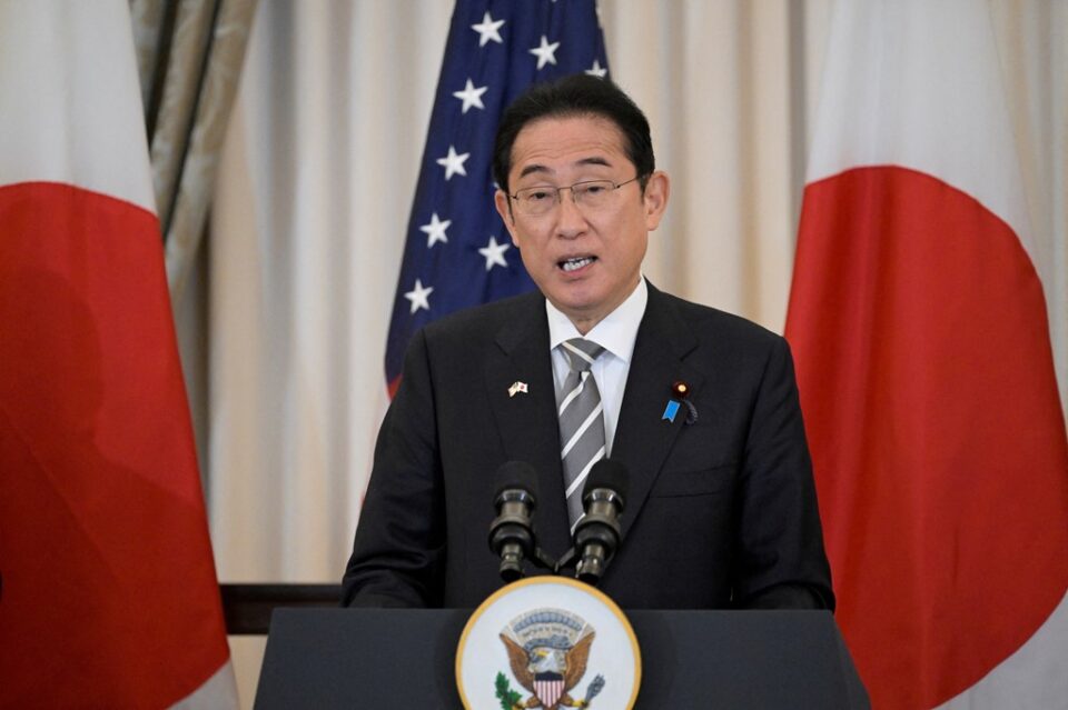 kryeministri-japonez-fjalim-para-kongresit-amerikan:-ukraina-rrezikon-te-shembet-pa-mbeshtetjen-e-shba-se