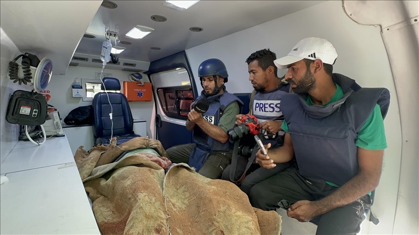gaza,-nga-nje-sulm-izraelit-plagoset-nje-grup-gazetaresh-ne-mesin-e-te-cileve-edhe-ekipi-i-trt-arabisht
