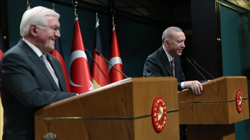 presidenti-erdogan-shpreson-te-fokusohet-ne-sipermarrjet-e-perbashketa-te-prodhimit-te-mbrojtjes-me-gjermanine
