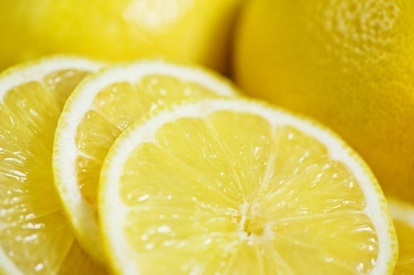 pse-duhet-te-konsumoni-limon-gjate-dimrit