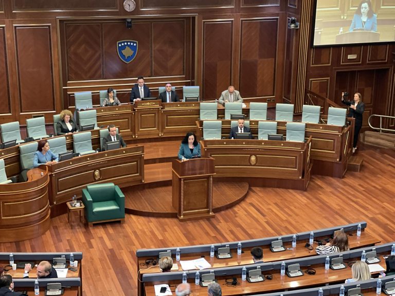 osmani:-fale-ilaz-kodres-dhe-mbi-3-mije-deshmoreve-te-uck-se-jemi-te-lire