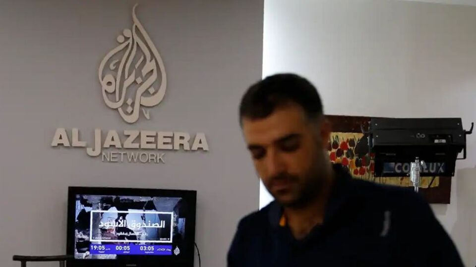 pse-nderpreu-izraeli-transmetimet-e-rrjetit-al-jazeera-brenda-territorit-te-tij?