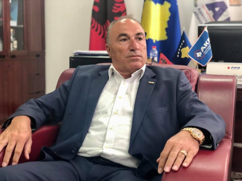 shahini:-kosova-nen-sanksione-feston-diten-e-evropes,-humb-mbi-600-milione-euro