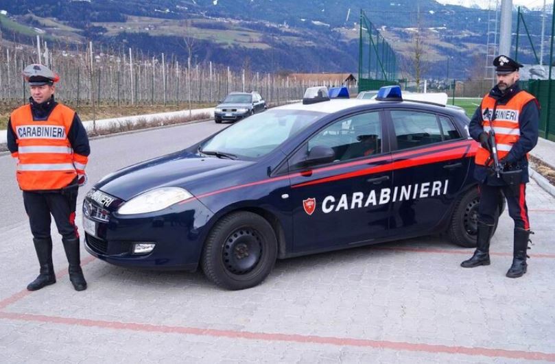 vidhnin-banesa-ne-zonen-e-bolzanos,-vihen-ne-pranga-dy-shqiptare-ne-itali