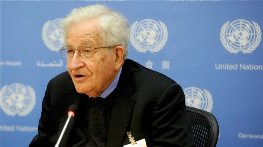 noam-chomsky-lirohet-nga-spitali-ne-brazil