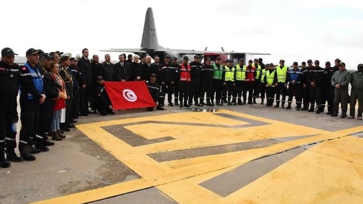 tunizia-dergon-ne-egjipt-nje-avion-me-pajisje-mjekesore-dhe-ushqime-per-ga’zen