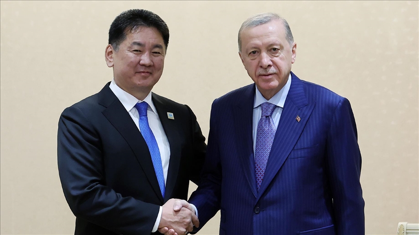 erdogan-takohet-me-presidentin-e-mongolise-ne-astana