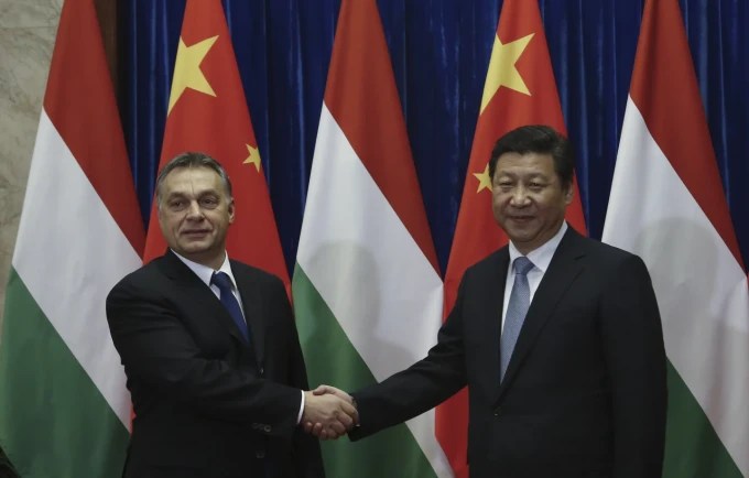 presidenti-kinez-xi-pret-kryeministrin-hungarez-orban-ne-pekin