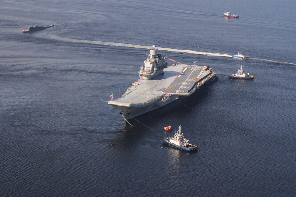 rusia-parandalon-perpjekjen-e-ukraines-per-sulm-ndaj-aeroplanmbajteses-“admiral-kuznetsov”