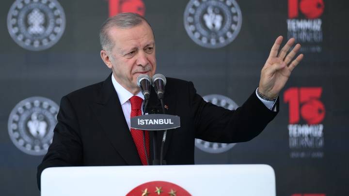 erdogan:-kujtojme-luften-epike-te-popullit-tone,-duarbosh-kunder-tankeve