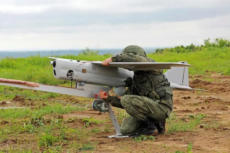 rusia-‘teston-taktikat-e-reja’,-nis-su’lmin-e-peste-me-drone-ne-ukraine