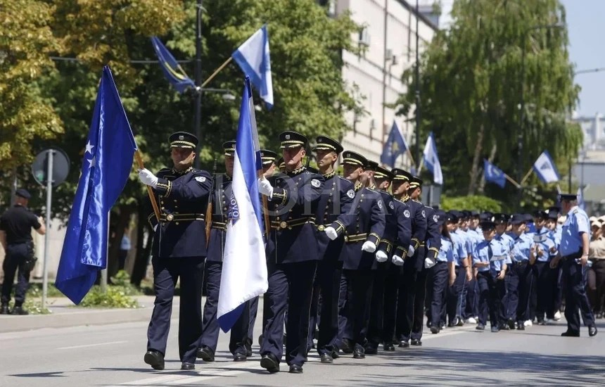 kurti:-me-police-trima,-kosova-i-del-zot-territorit