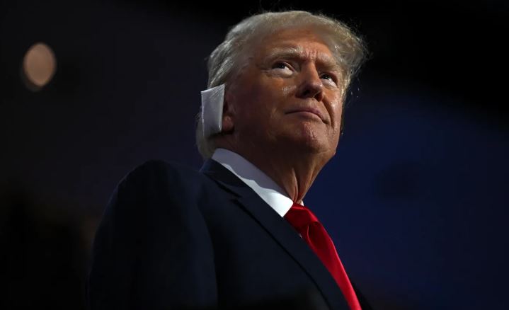 atentati-ndaj-ish-presidentit/-fbi-i-jep-fund-konfuzioneve:-donald-trump-u-godit-vertet-nga-plumbi