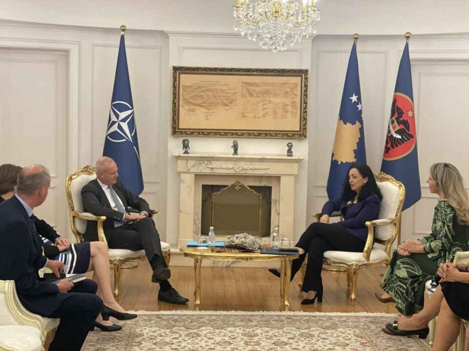 osmani-priti-ne-takim-zyrtarin-e-larte-te-nato-s