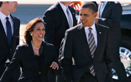 “trump-eshte-i-rrezikshem”-obama:-amerika-eshte-gati-per-nje-kapitull-te-ri-nen-presidenten-kamala-harris