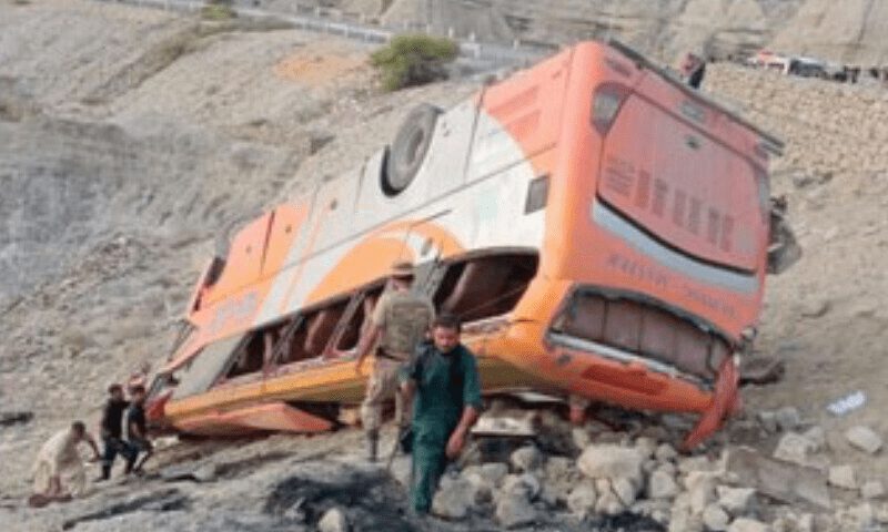 34-te-vd’ekur-nga-dy-aksidente-me-autobuse-ne-pakistan