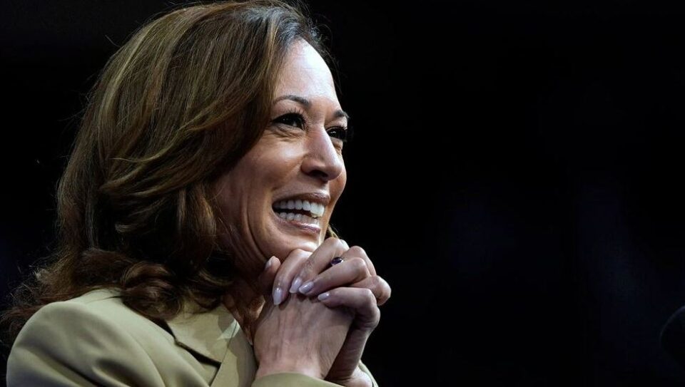 rekord-i-donacioneve-per-kamala-harris,-mblodhi-540-milione-dollare-ne-nje-muaj